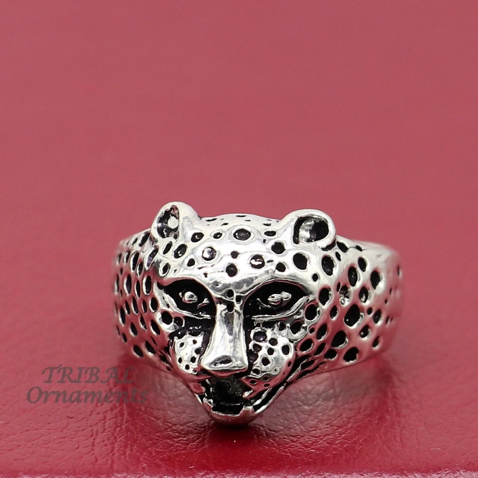 92.5% sterling silver handmade king lion head face for men's and boys gifting, stylish luxury lion ring  sr362