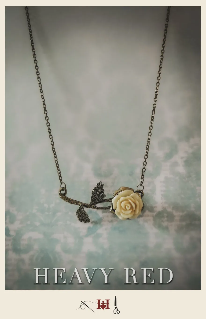 Alice's Vintage Rose Necklace