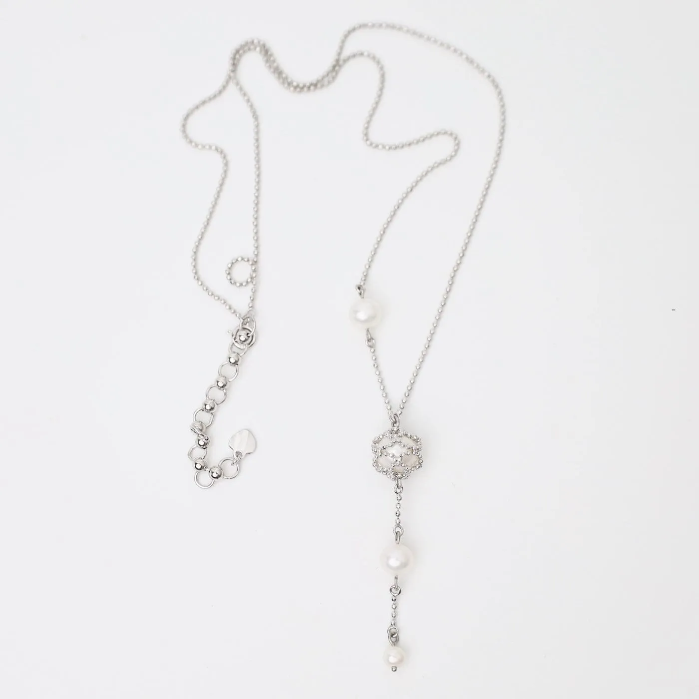 Asymmetrical Pearl Station Necklace