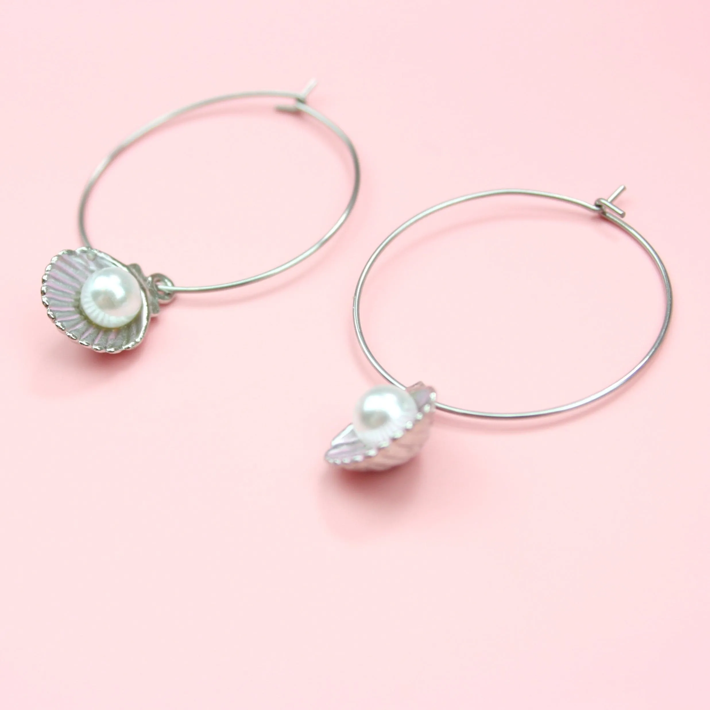 Beachy Keen Earrings (Pink)