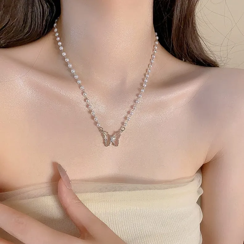 Charming Butterfly Pendant Pearl Chain Necklace