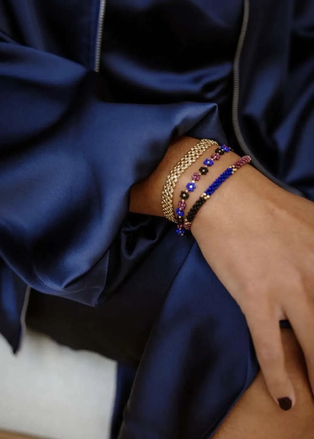 CLASSIC MYSTIC CAP FLOWER BRACELET