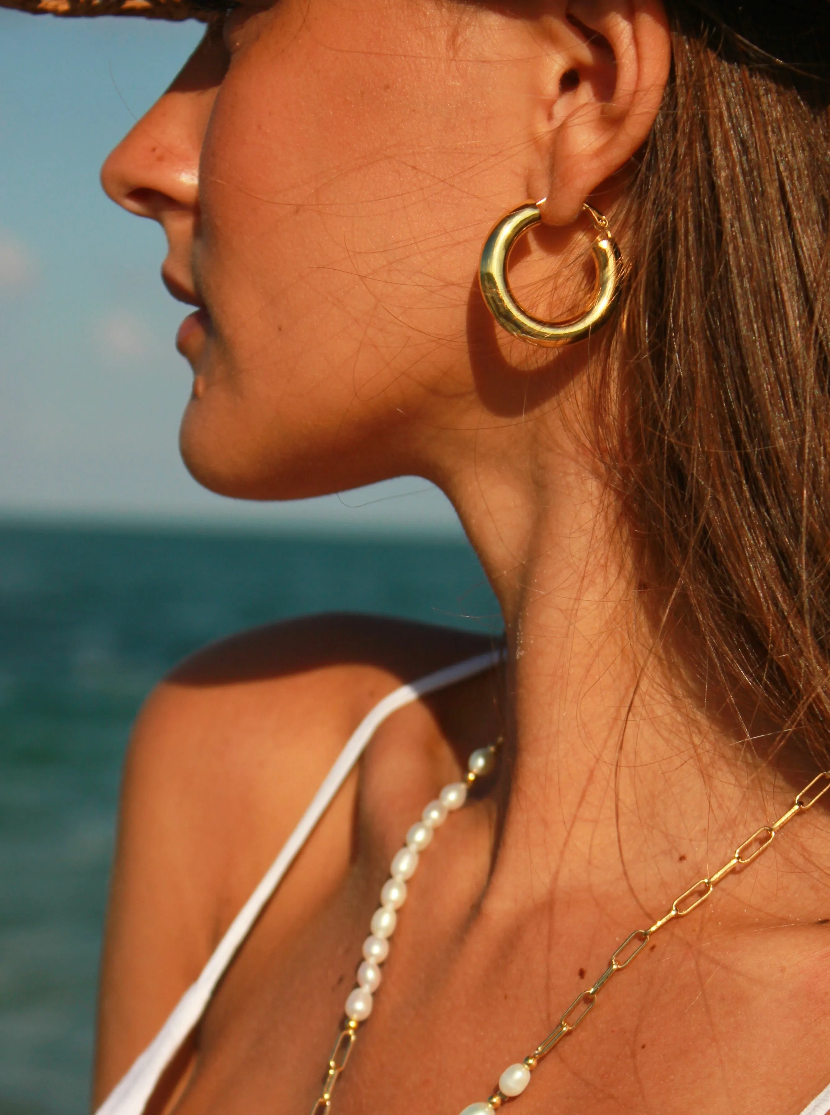 Classic Wide Tube Hoops