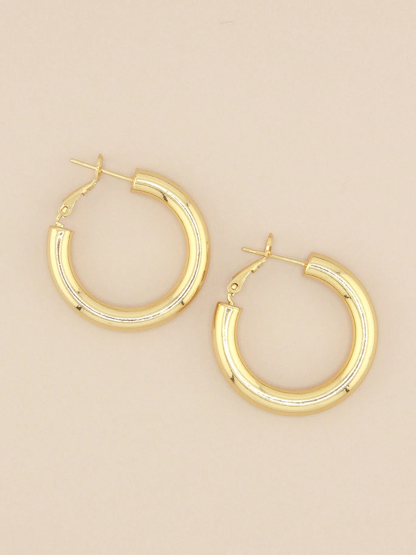 Classic Wide Tube Hoops