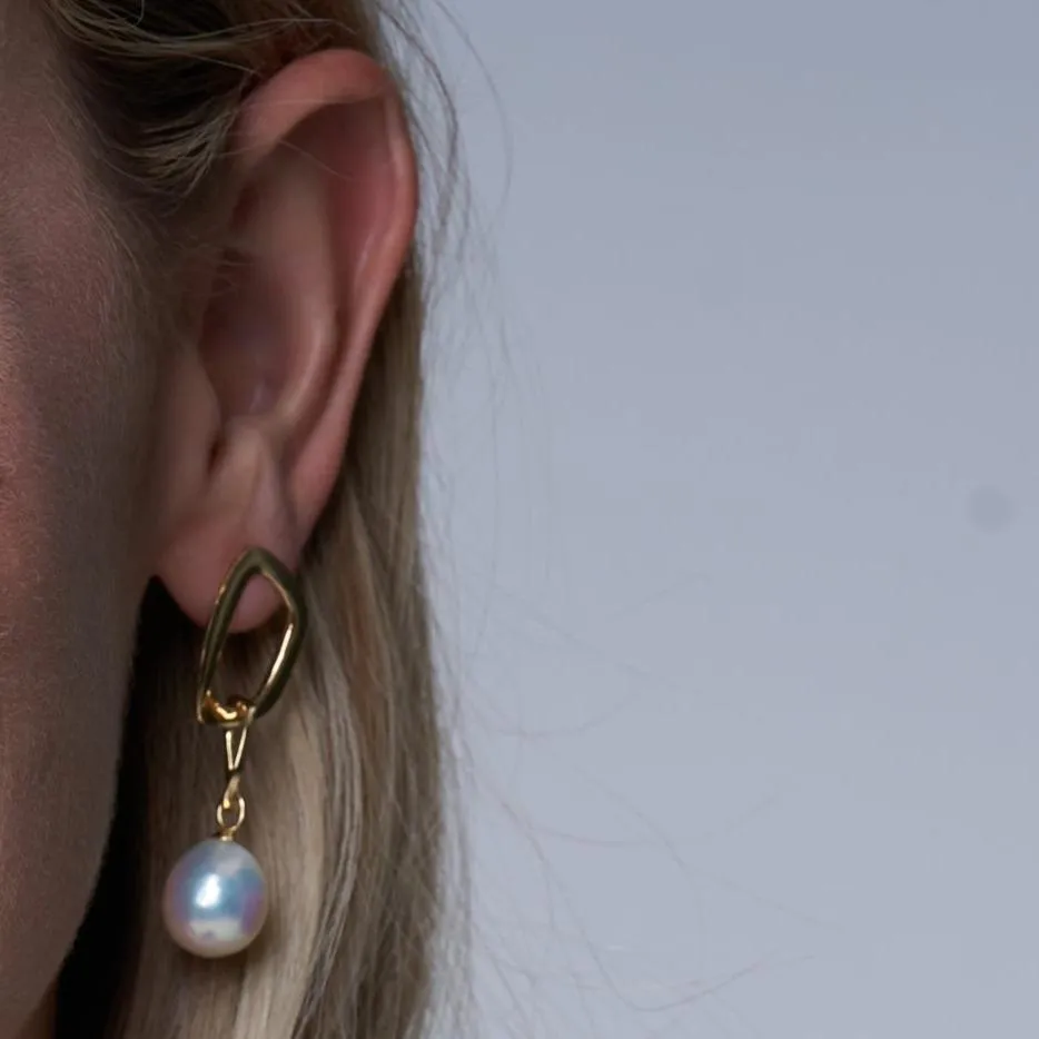 Credo chunky gold drop earrings with baroque cultured freshwater pearls