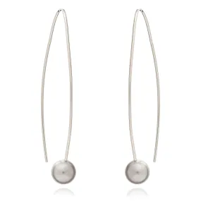 Credo long silver earrings with grey cultured freshwater pearls