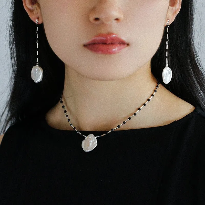 French Large Petal Baroque Pearls Stitching Beaded Clavicle Necklaces