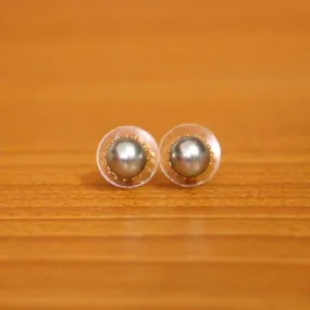 Grey Pearl Round Shaped Basket Studs