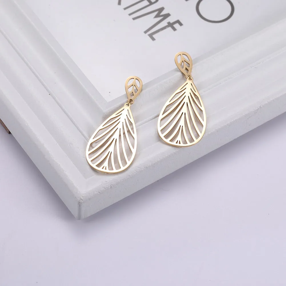 Modern Stainless Steel Big Hollow Striped Woman Earring