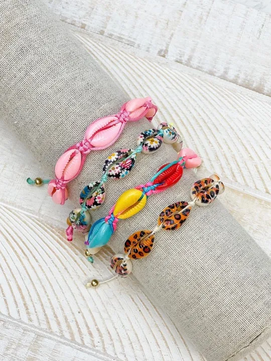 Puka Shell Adjustable Bracelet - Floral