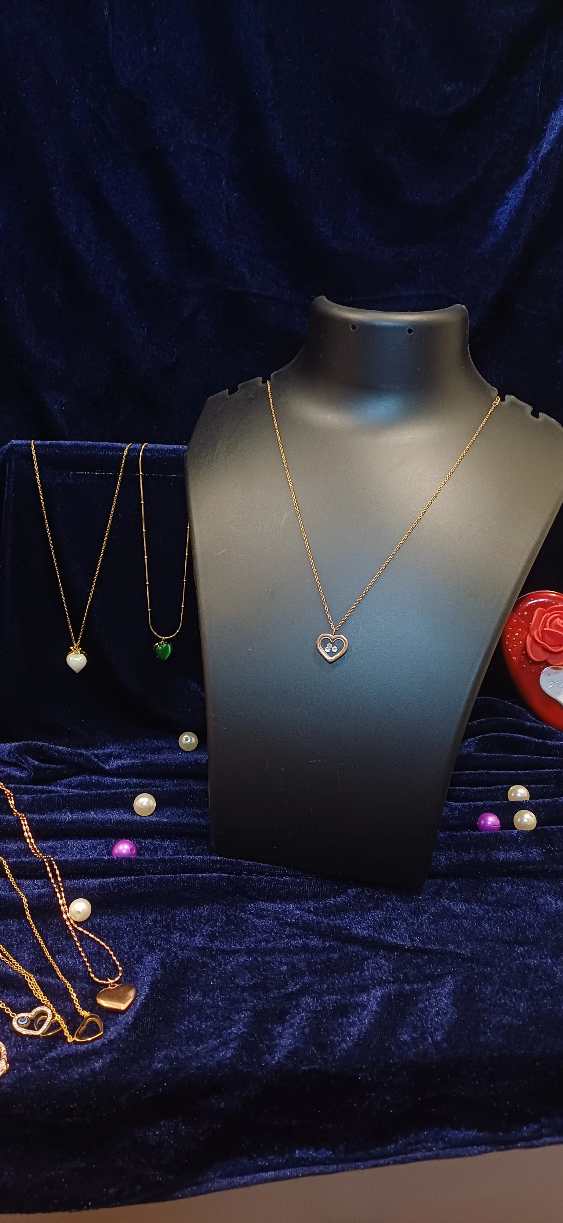 Real Heart diamond studded gold pendant and chain_anti tarnish