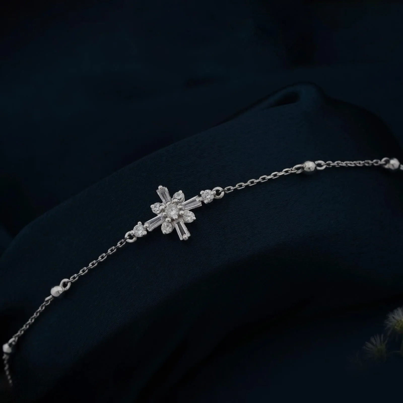 Silver Daisy Flower Anklet