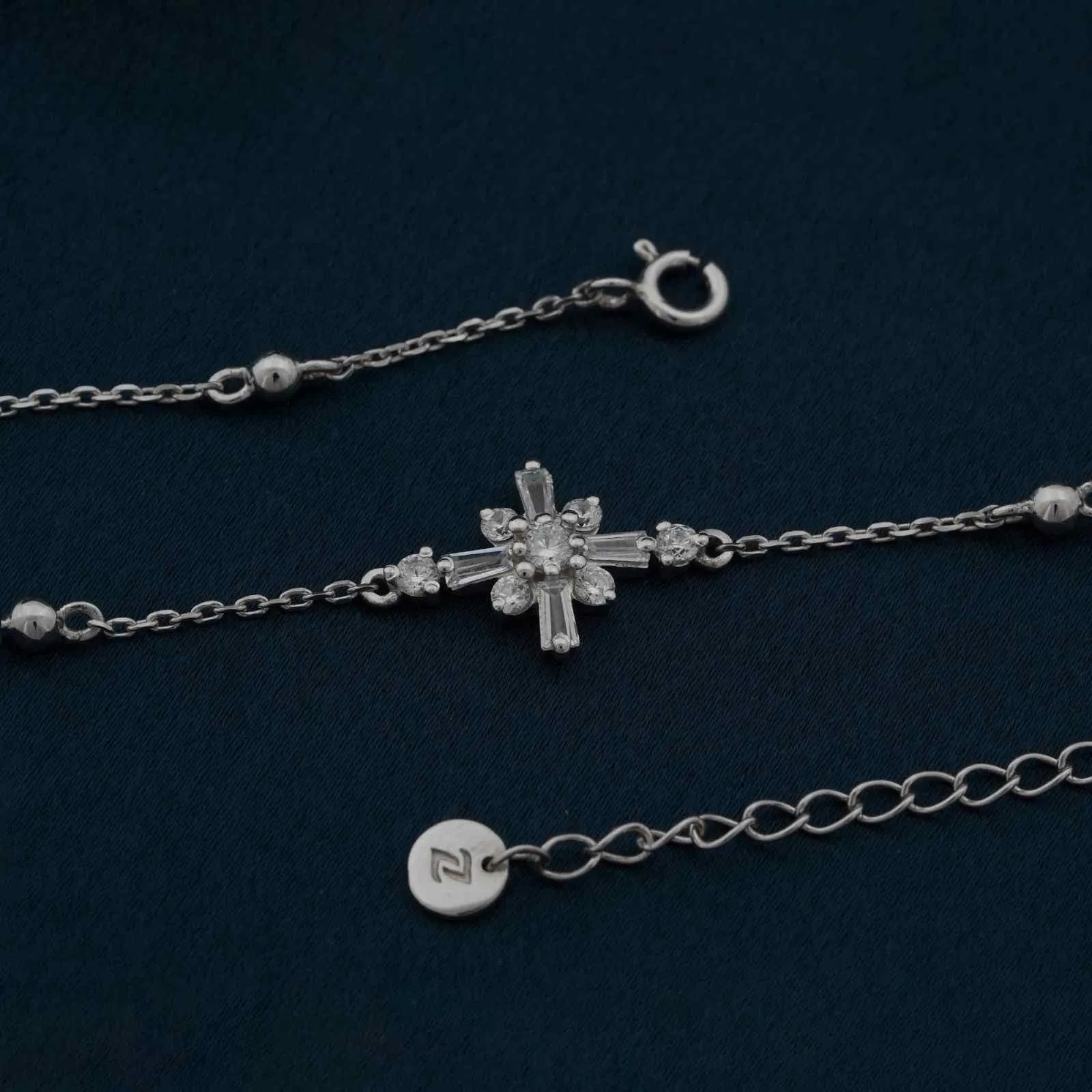Silver Daisy Flower Anklet