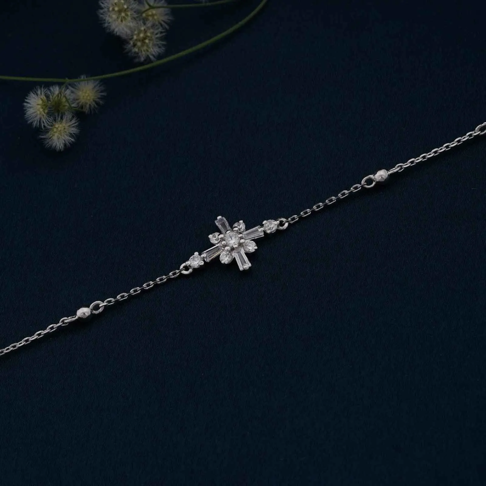 Silver Daisy Flower Anklet