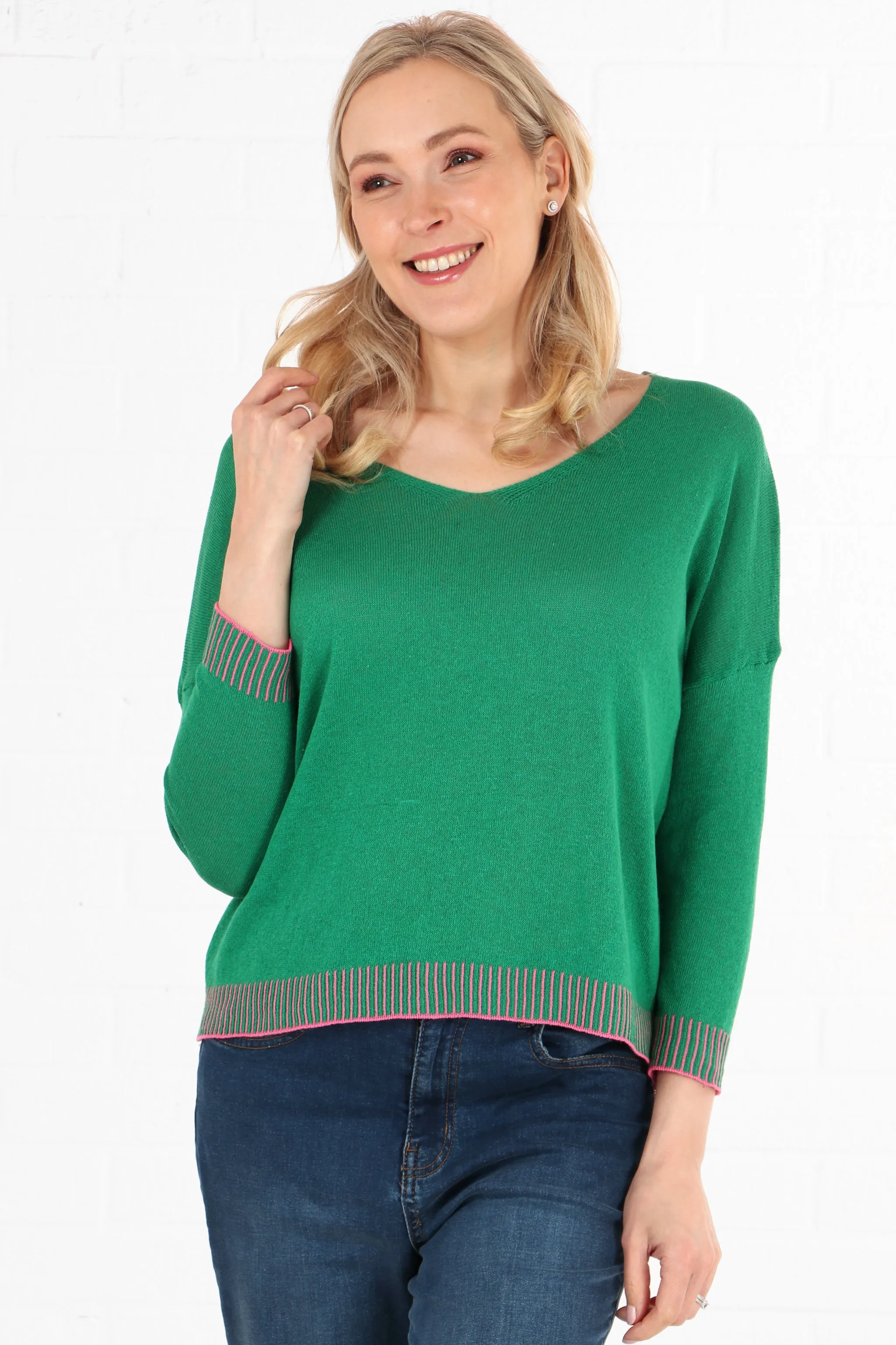 V-Neck Cotton Jumper Contrast Stitch Edge in Green Fuchsia