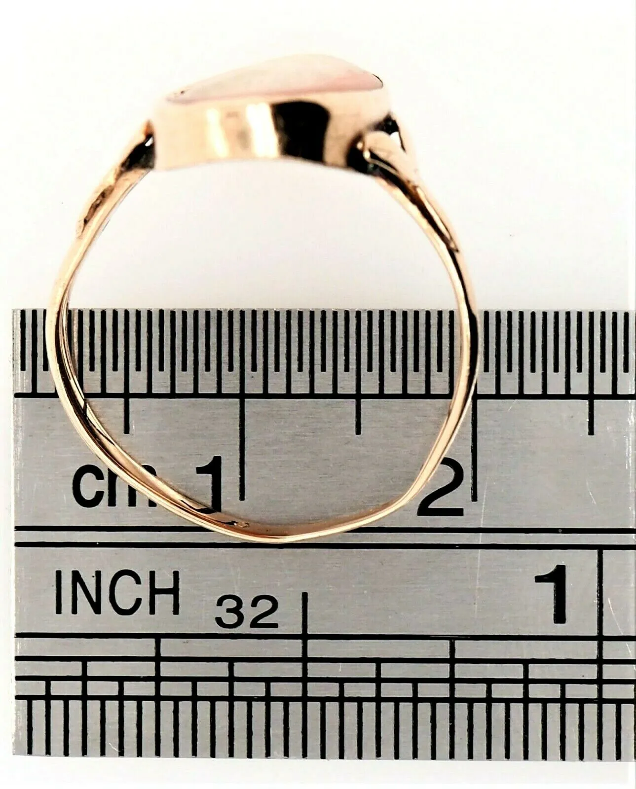 Vintage 9ct Yellow Gold & Plastic Cameo Ring - Fine Jewellery