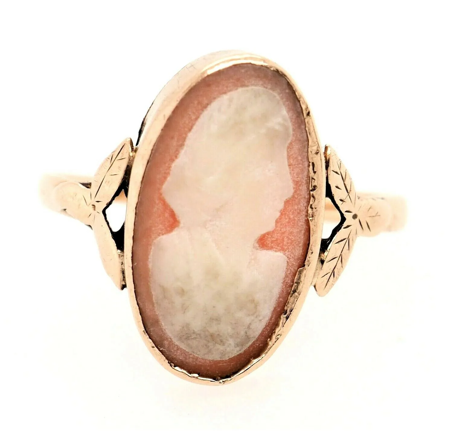 Vintage 9ct Yellow Gold & Plastic Cameo Ring - Fine Jewellery