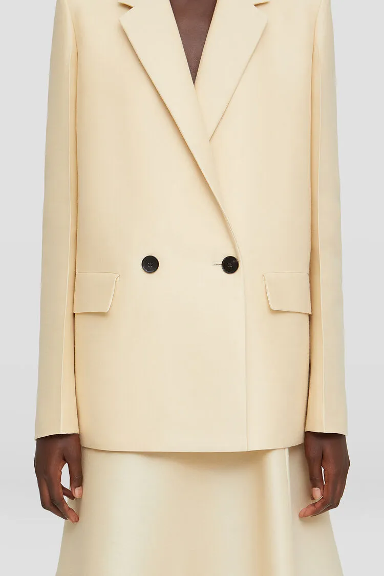 Wool and silk tailored blazer with low break